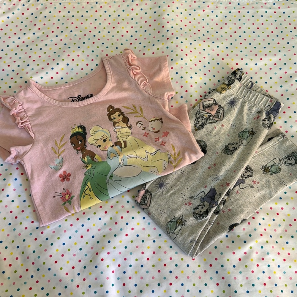 Disney Princess shirt and leggings EUC